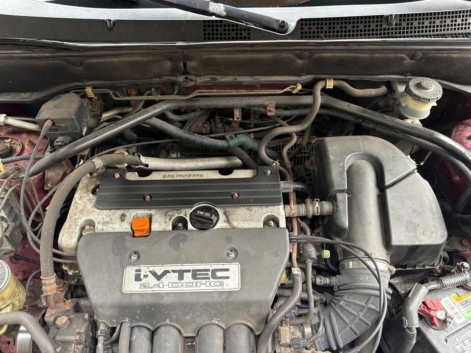 2004 Honda CR-V 2nd Gen - Image 11 of 12
