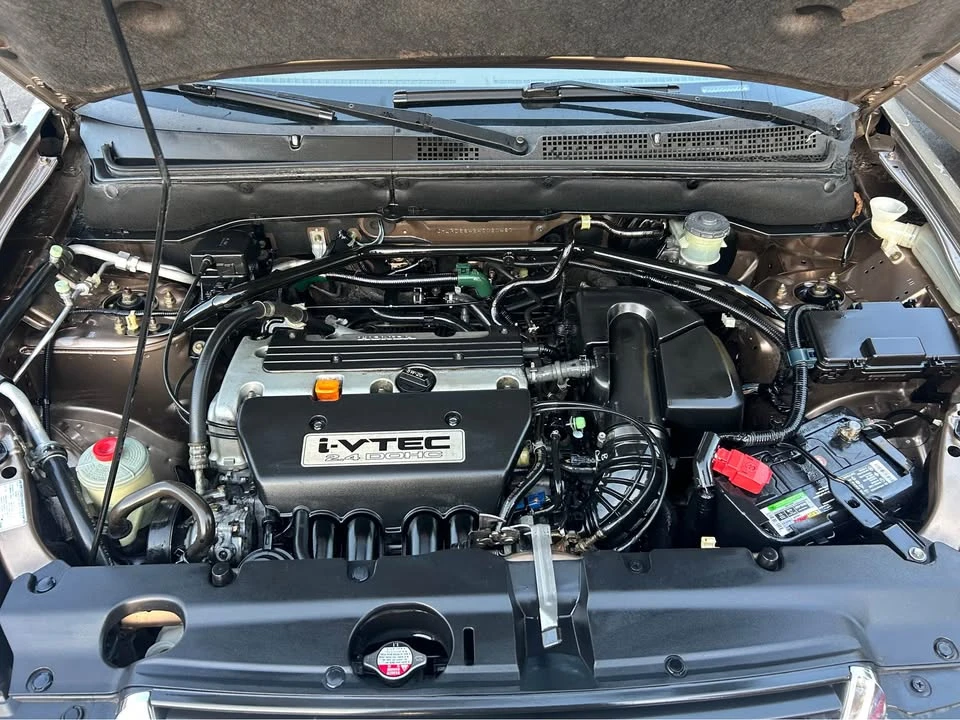 2004 Honda CR-V 2nd Gen - Image 3 of 19