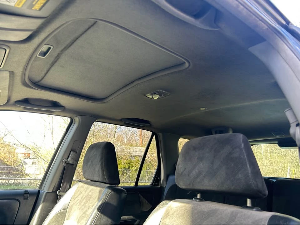 2004 Honda CR-V 2nd Gen - Image 7 of 10