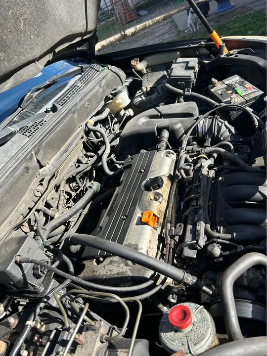 2004 Honda CR-V 2nd Gen - Image 9 of 10