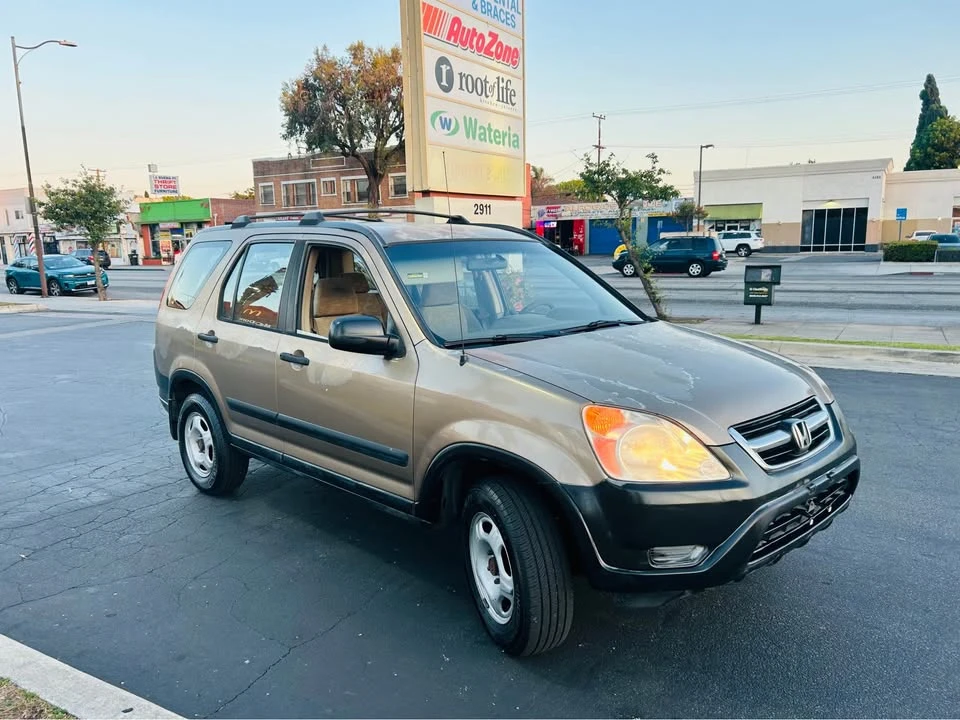 2004 Honda CR-V 2nd Gen - Image 11 of 19