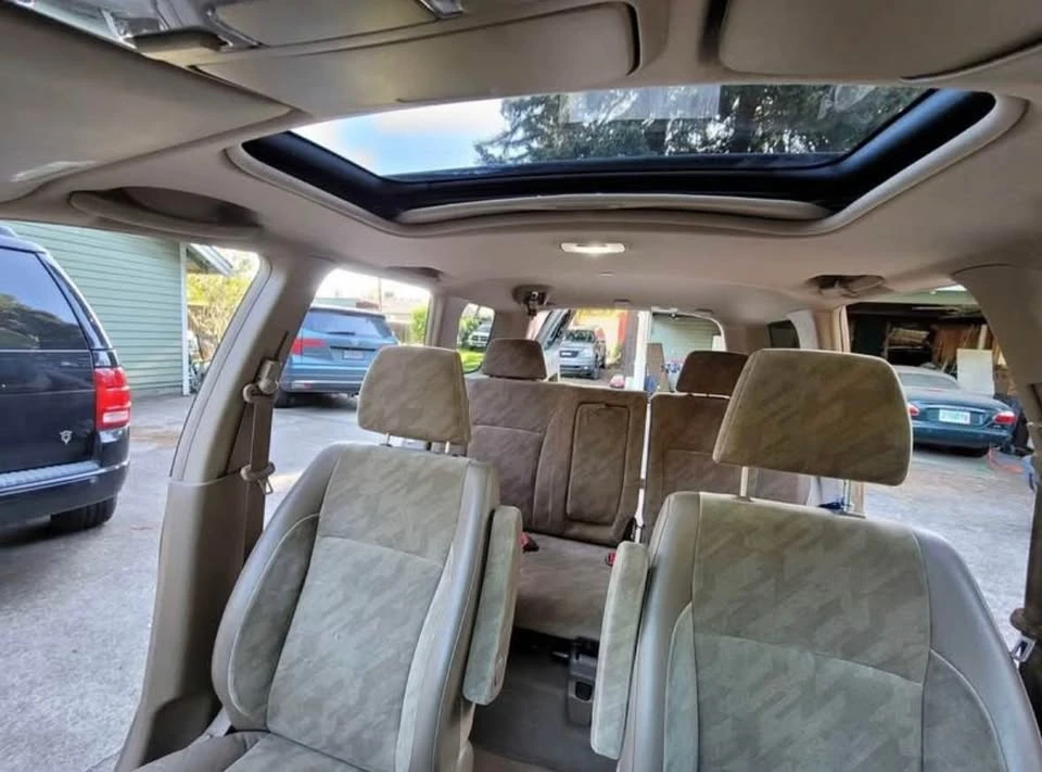 2004 Honda CR-V 2nd Gen - Image 4 of 4