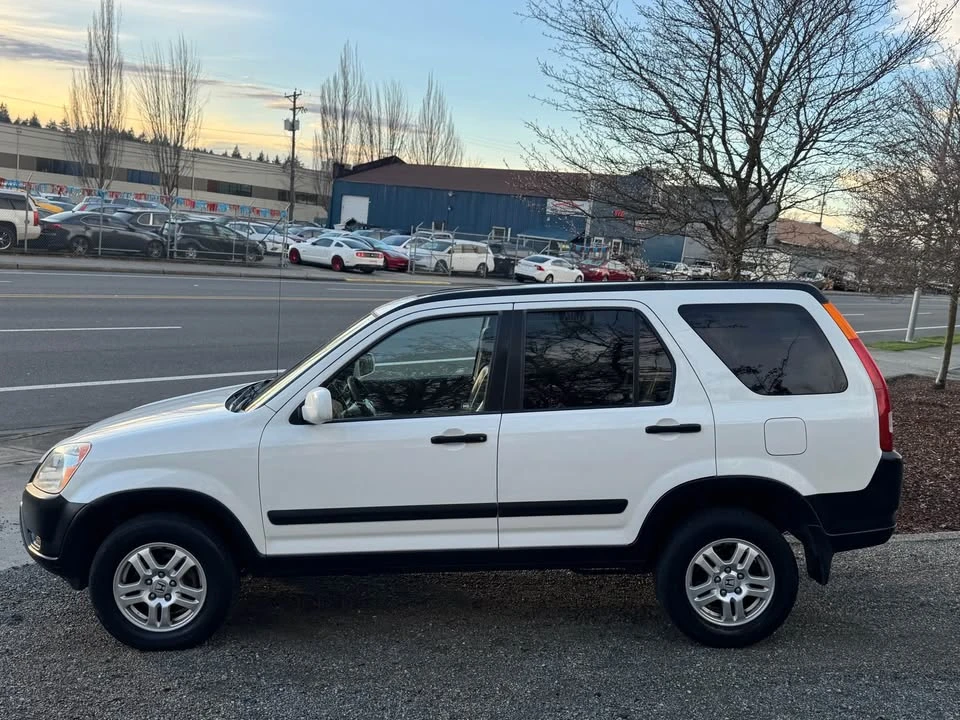 2004 Honda CR-V 2nd Gen - Image 7 of 15