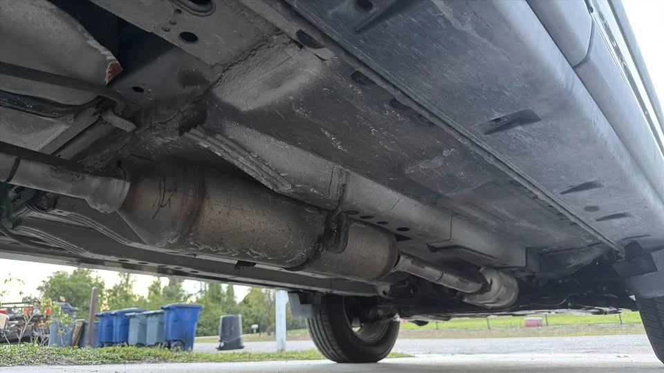 2004 Honda CR-V 2nd Gen - Image 6 of 7