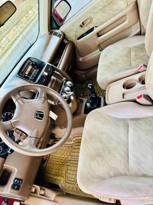 2004 Honda CR-V 2nd Gen - Image 8 of 16