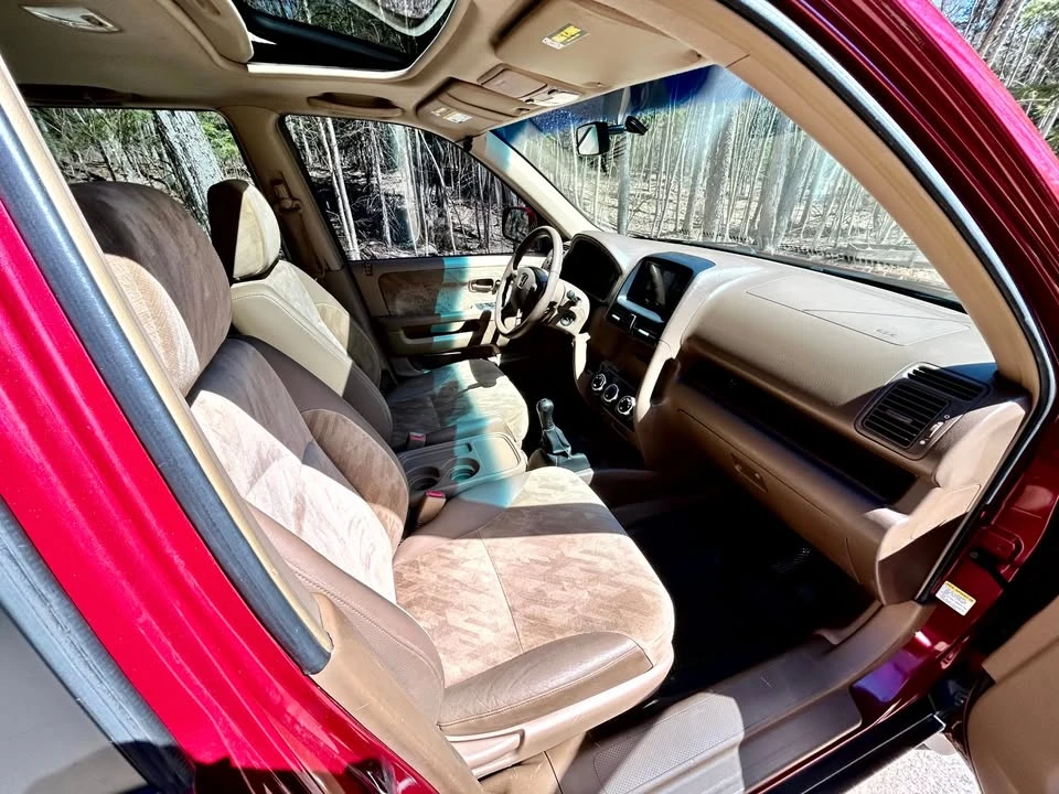 2004 Honda CR-V 2nd Gen - Image 17 of 20