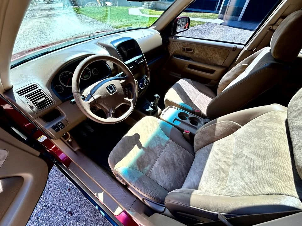 2004 Honda CR-V 2nd Gen - Image 12 of 20