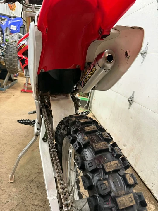 2004 Honda CR - Image 7 of 7