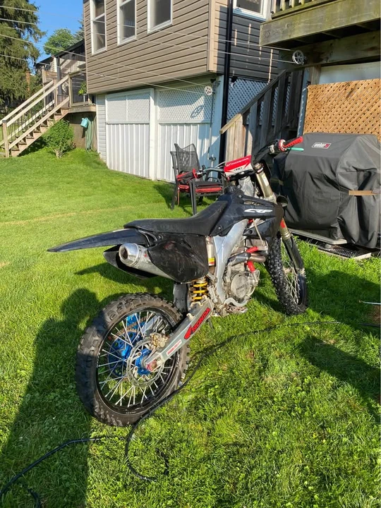 2004 Honda CRF - Image 3 of 5