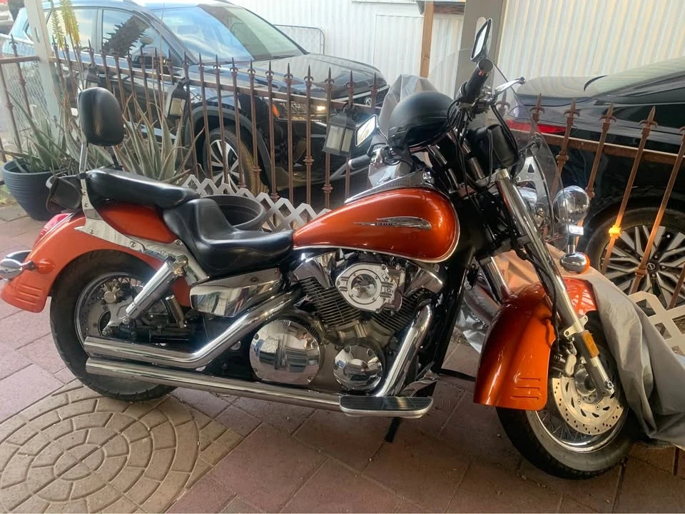 2004 Honda Motorcycles - Image 2 of 5