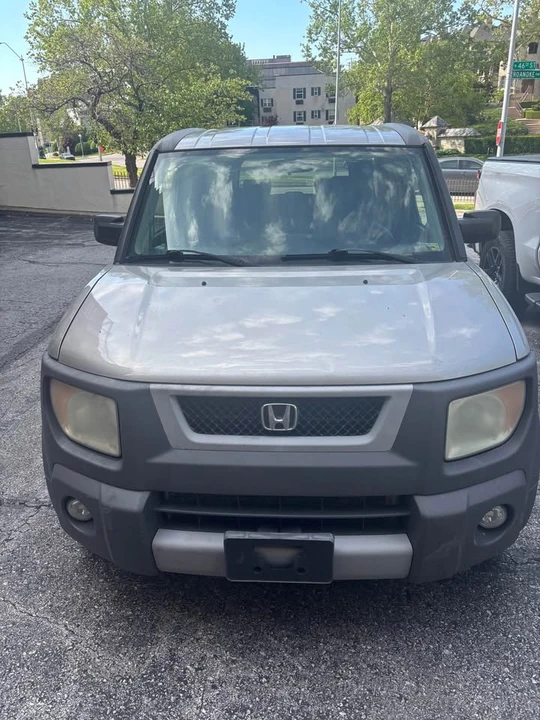 2004 Honda Element - Image 2 of 6