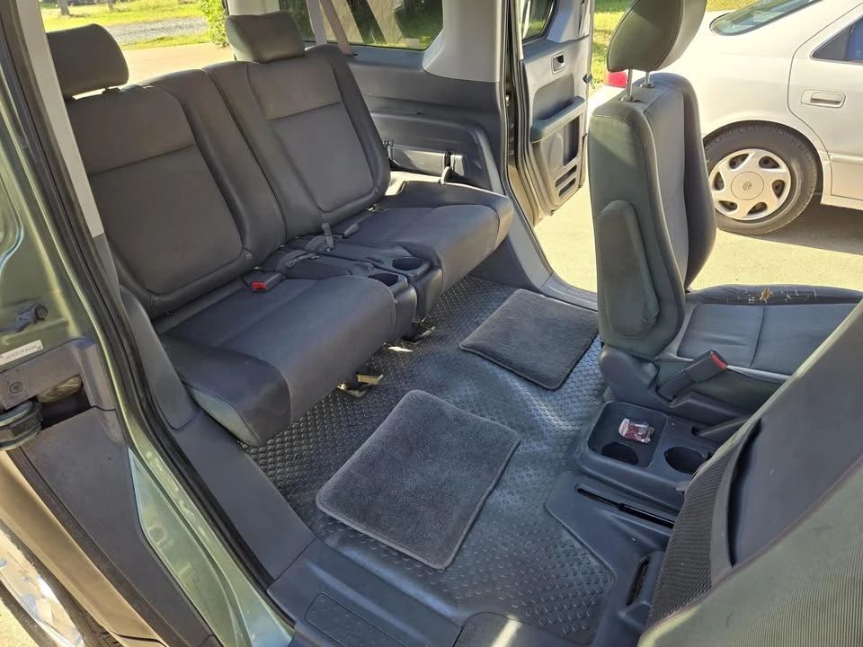 2004 Honda Element - Image 2 of 16