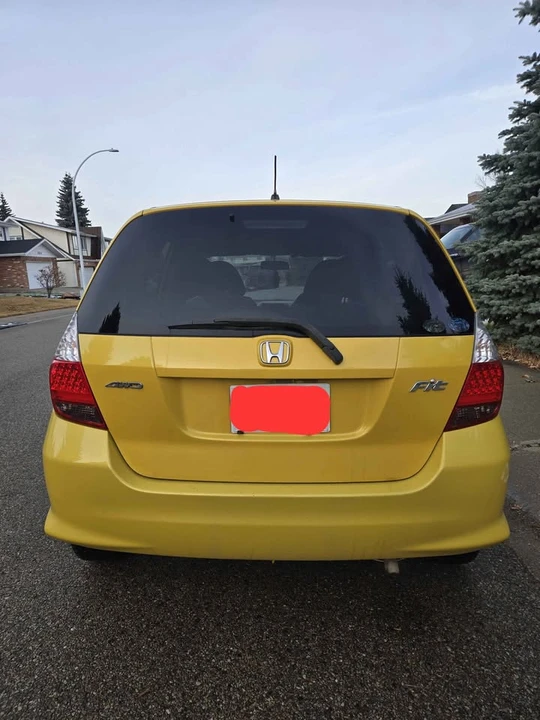 2004 Honda Fit - Image 5 of 15