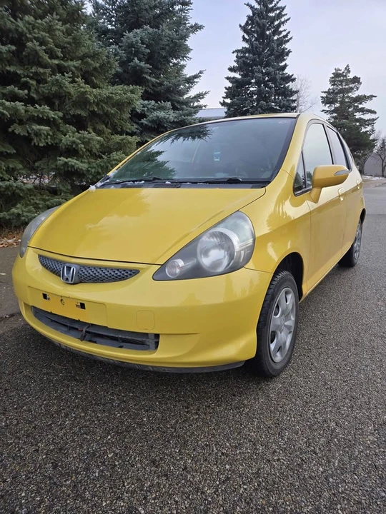 2004 Honda Fit - Image 13 of 15