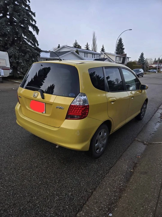2004 Honda Fit - Image 3 of 15
