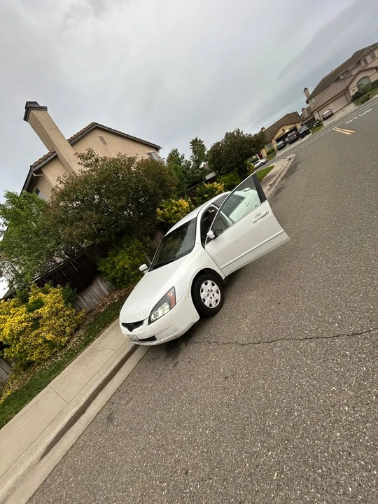 2004 Honda Accord 7th Gen - Image 12 of 15