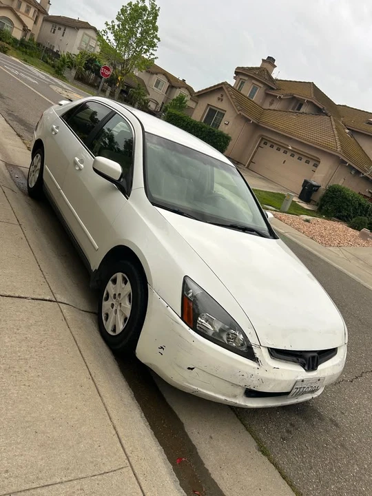 2004 Honda Accord 7th Gen - Image 7 of 15