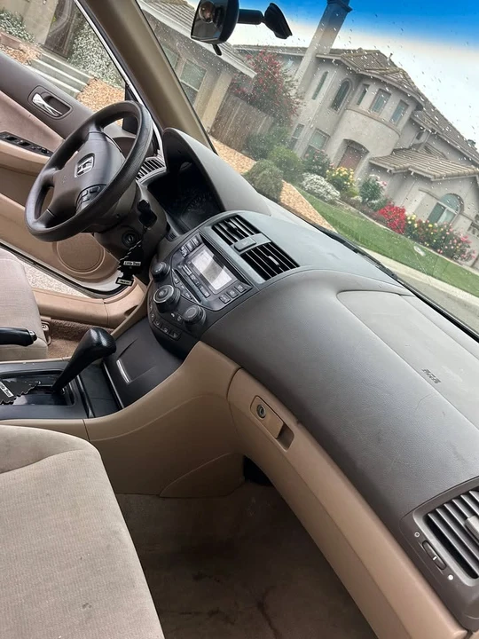 2004 Honda Accord 7th Gen - Image 10 of 15