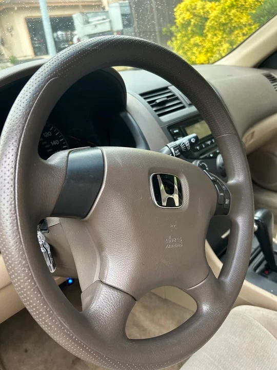 2004 Honda Accord 7th Gen - Image 9 of 15