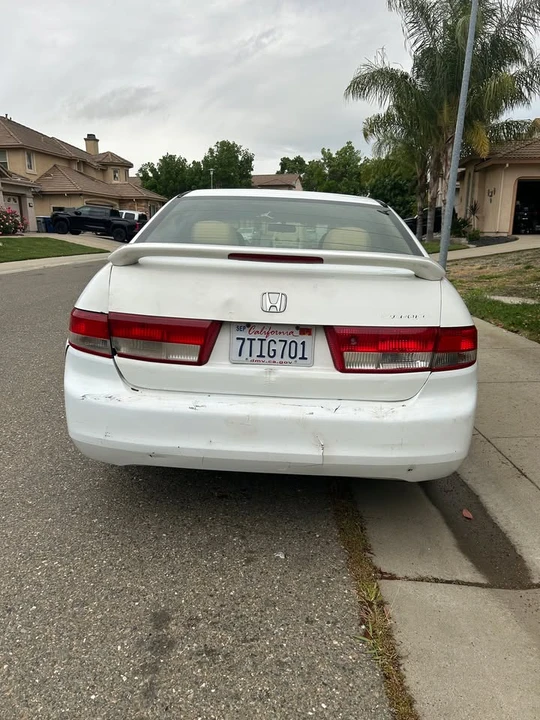 2004 Honda Accord 7th Gen - Image 3 of 15