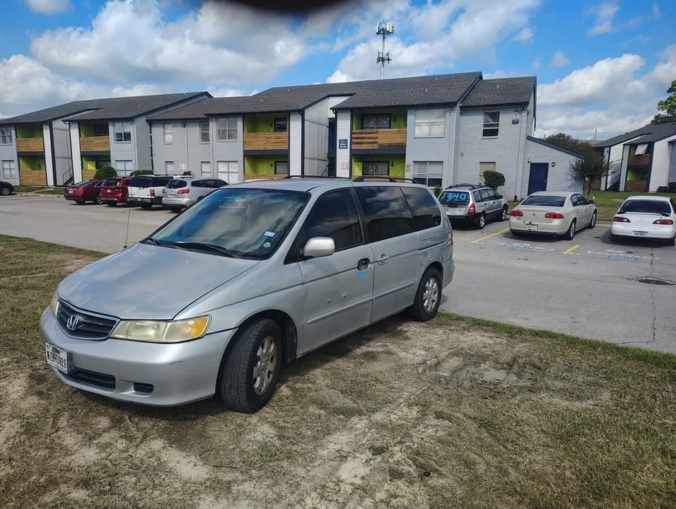 2004 Honda Odyssey - Image 6 of 19