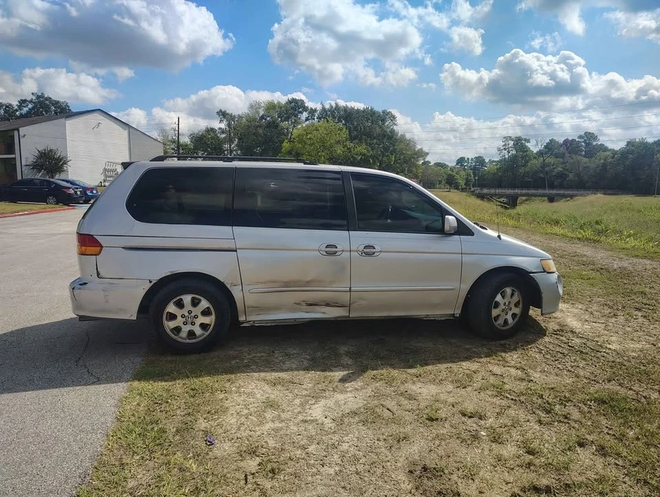 2004 Honda Odyssey - Image 3 of 19