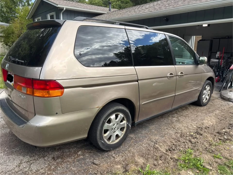 2004 Honda Odyssey - Image 6 of 8