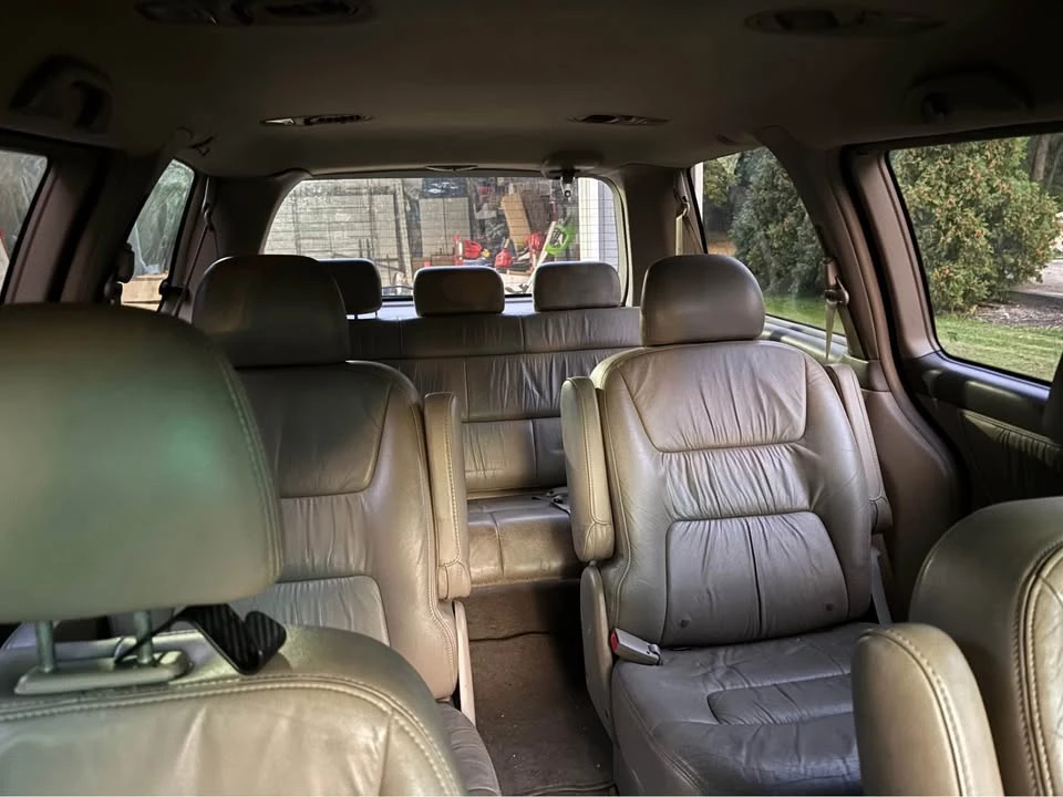 2004 Honda Odyssey - Image 8 of 8