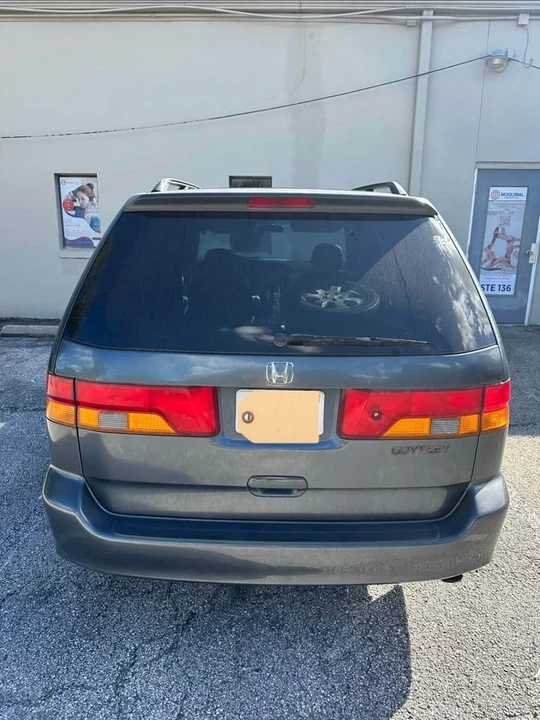 2004 Honda Odyssey - Image 7 of 7
