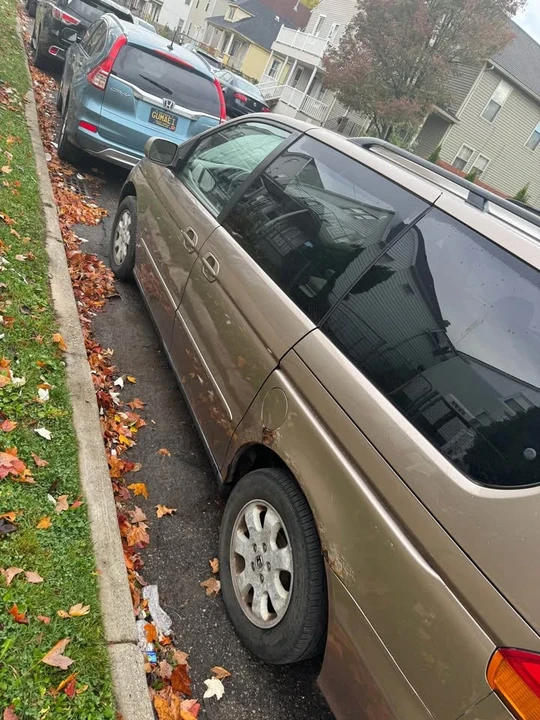2004 Honda Odyssey - Image 4 of 10