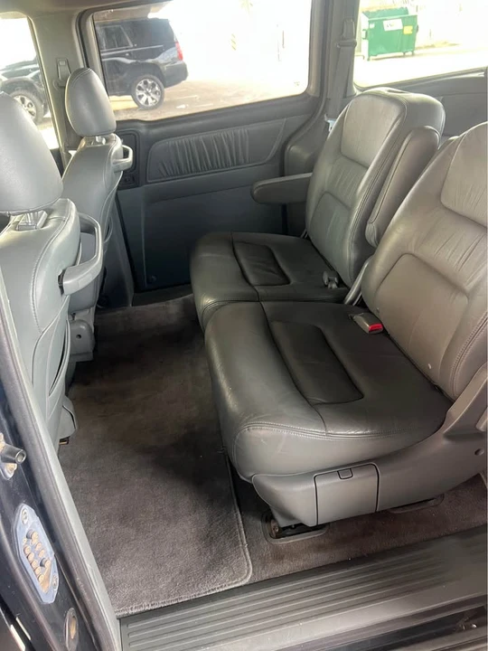 2004 Honda Odyssey - Image 3 of 5