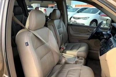 2004 Honda Odyssey - Image 6 of 10