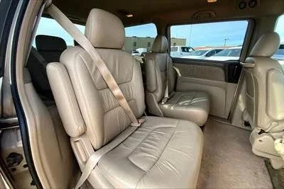 2004 Honda Odyssey - Image 9 of 10