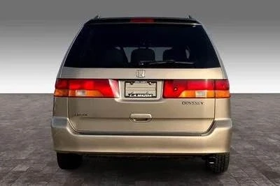 2004 Honda Odyssey - Image 3 of 10