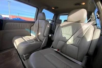 2004 Honda Odyssey - Image 8 of 10