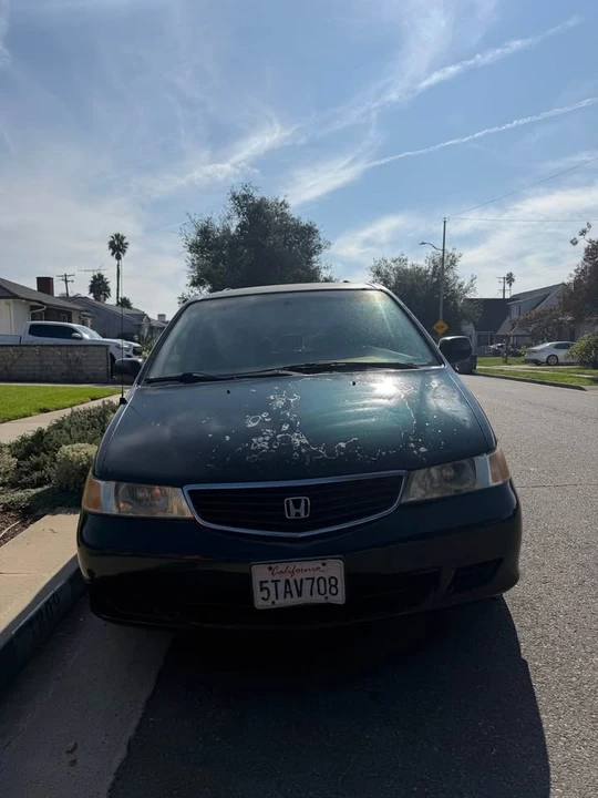 2004 Honda Odyssey - Image 2 of 10