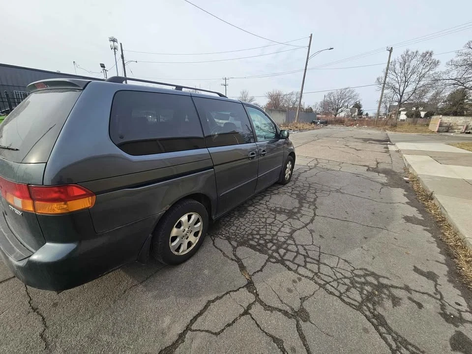 2004 Honda Odyssey - Image 6 of 6