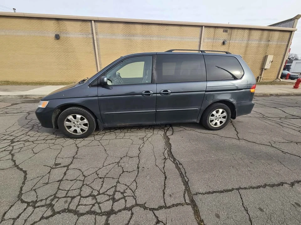 2004 Honda Odyssey - Image 5 of 6