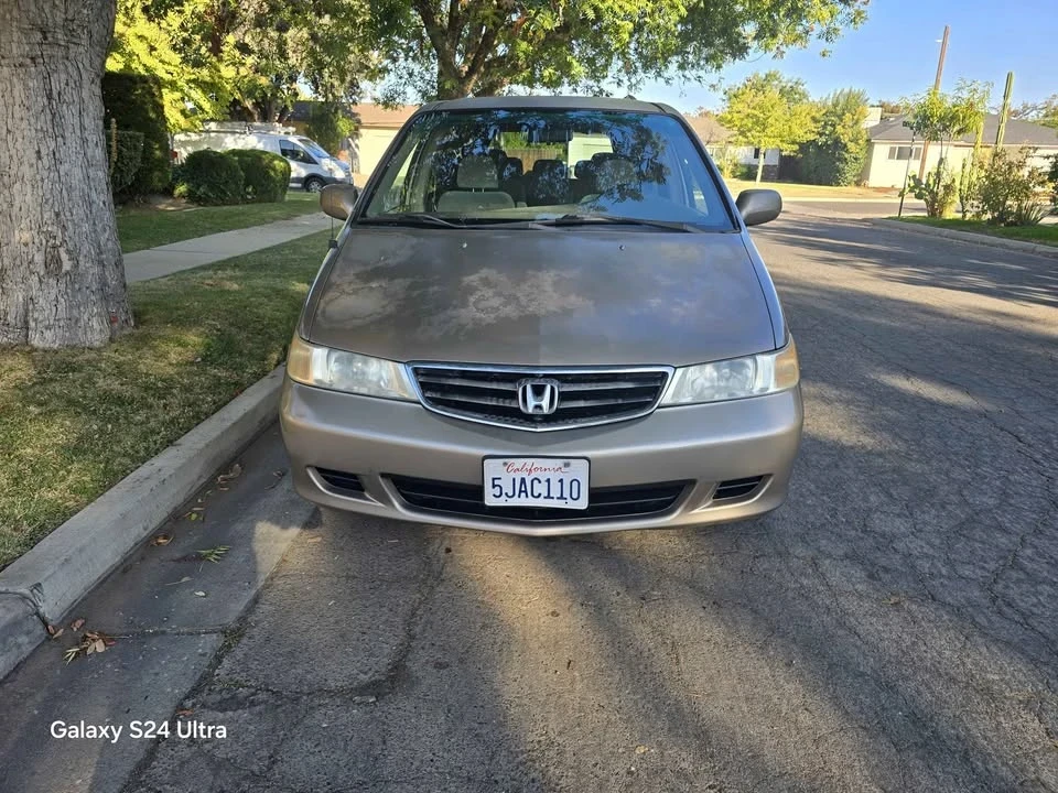 2004 Honda Odyssey - Image 3 of 7