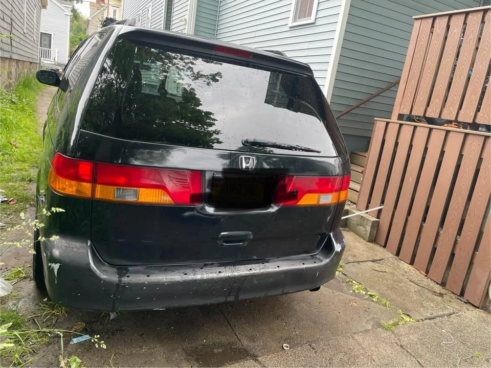 2004 Honda Odyssey - Image 4 of 5