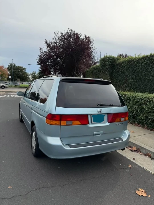 2004 Honda Odyssey - Image 4 of 9