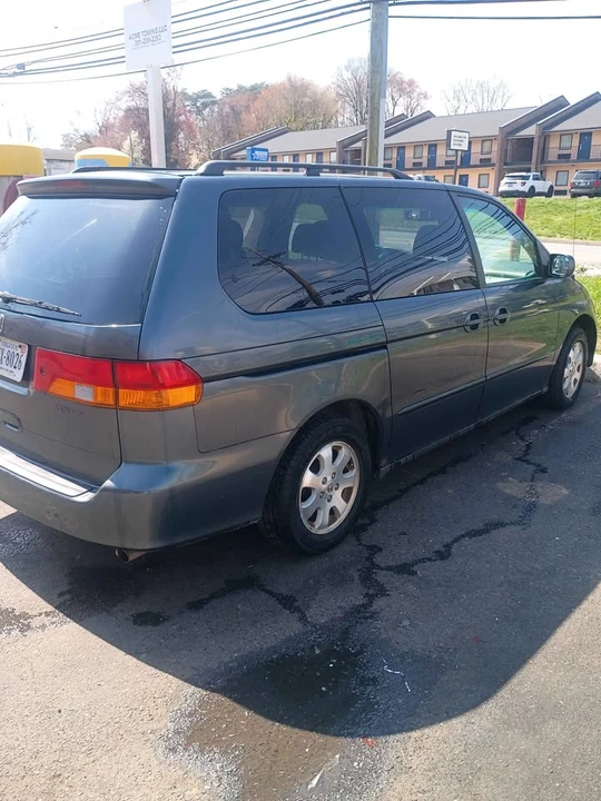 2004 Honda Odyssey - Image 4 of 8
