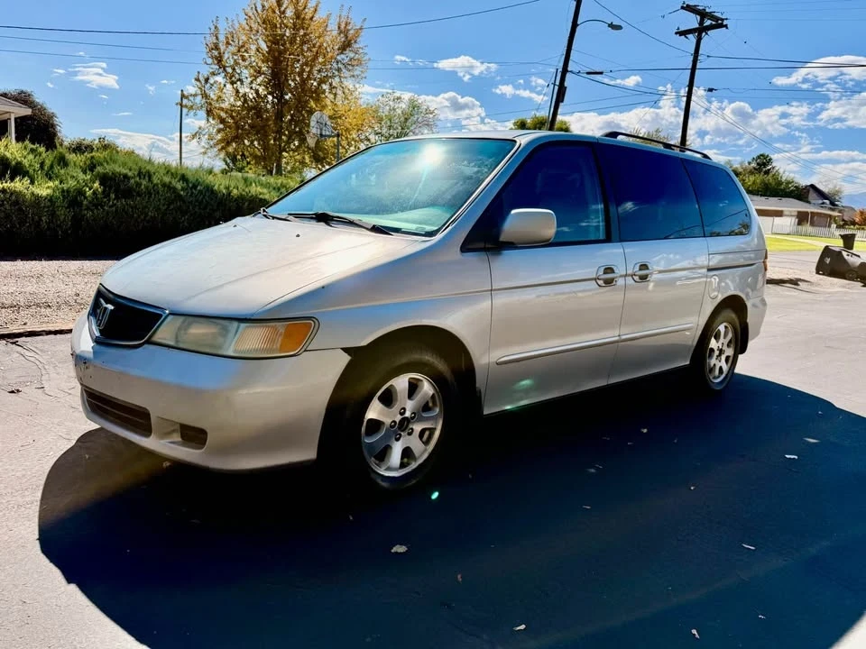 2004 Honda Odyssey - Image 2 of 6
