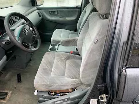 2004 Honda Odyssey - Image 4 of 5