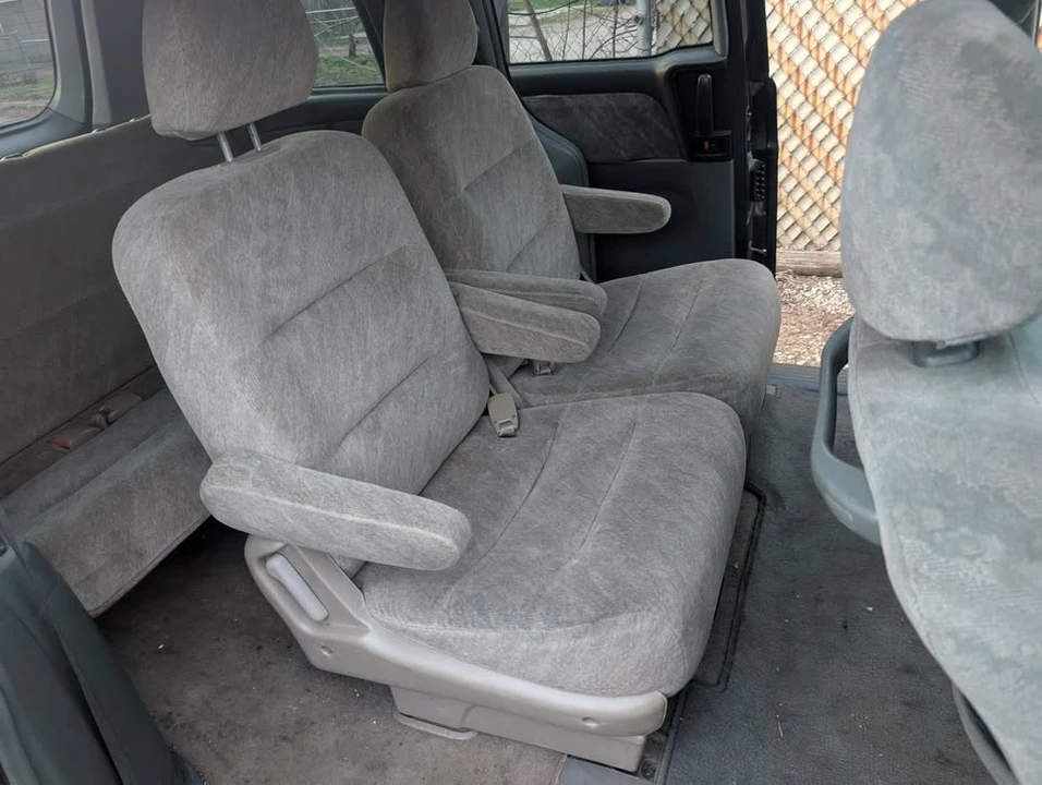 2004 Honda Odyssey - Image 4 of 6