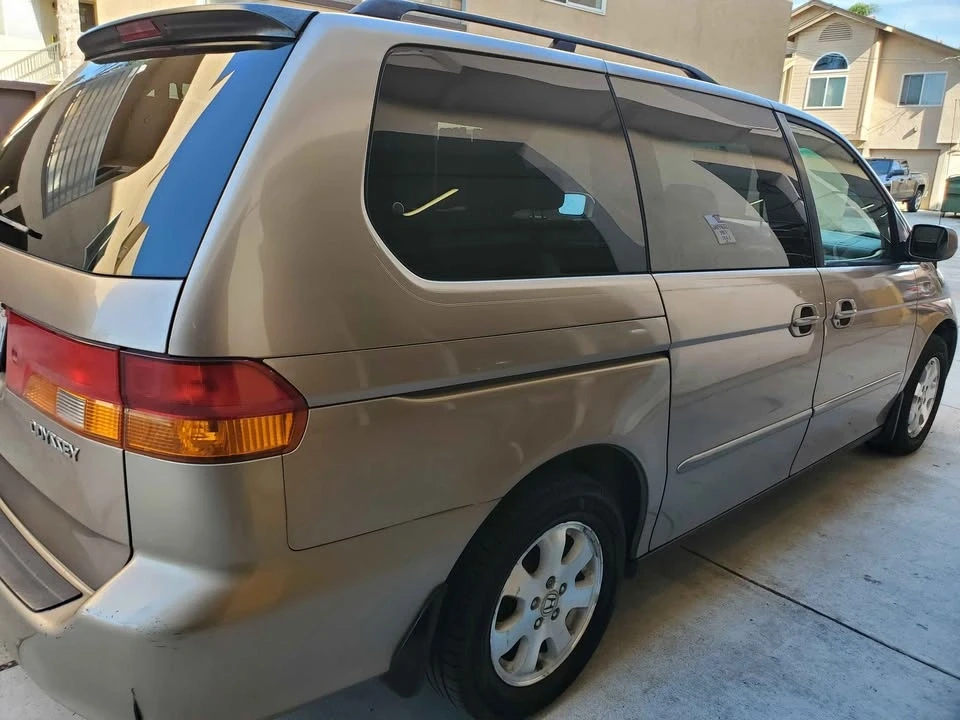 2004 Honda Odyssey - Image 15 of 15