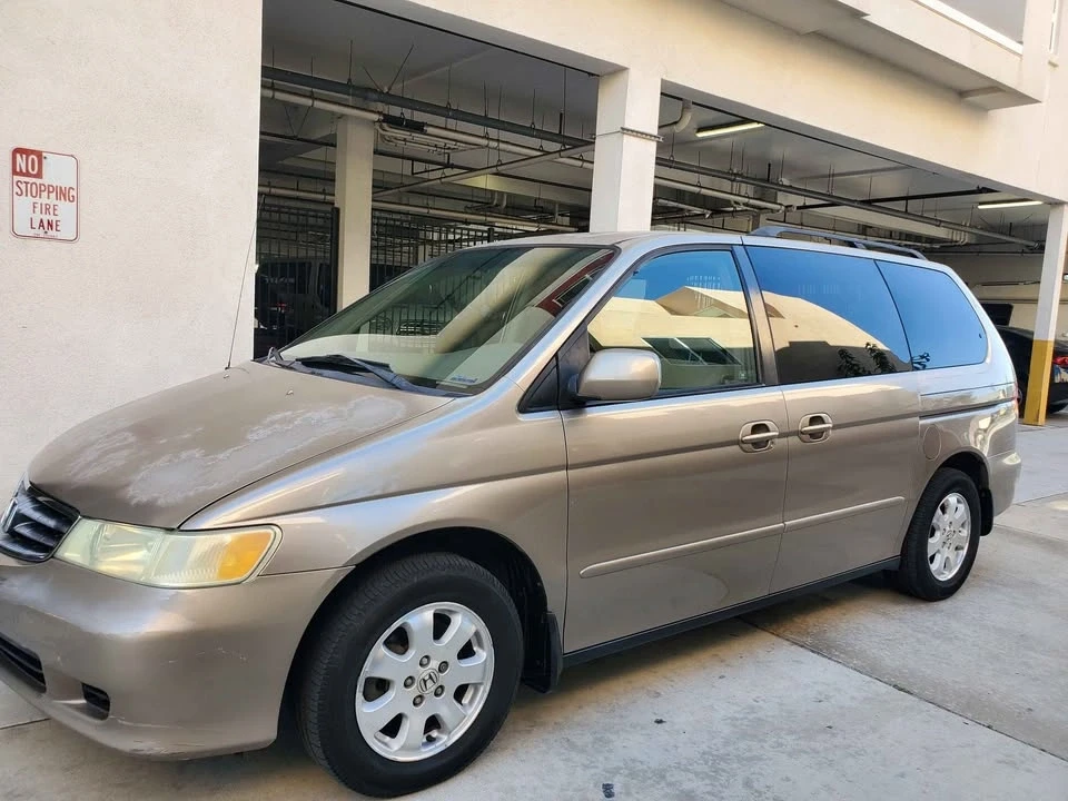 2004 Honda Odyssey - Image 8 of 15