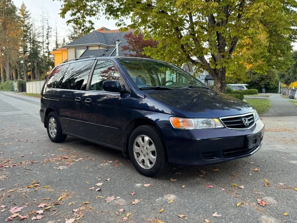 2004 Honda Odyssey - Image 8 of 20
