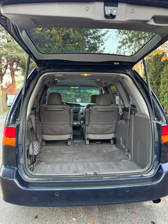 2004 Honda Odyssey - Image 9 of 20