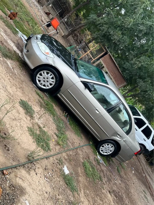 2004 Honda Civic 7th Gen - Image 5 of 5